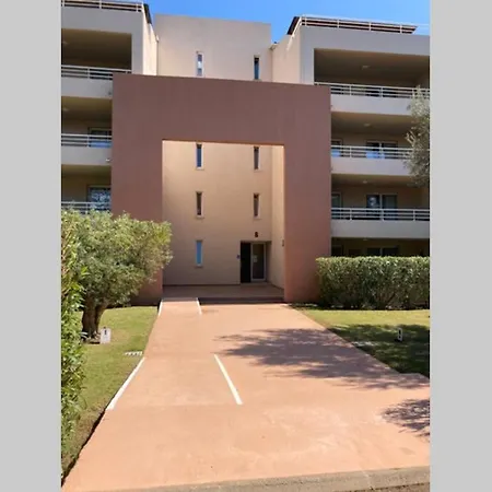 Dans Résidence Luxueuse à Vecchio
