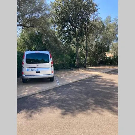 Dans Résidence Luxueuse à Vecchio * Porto-Vecchio (Corsica)